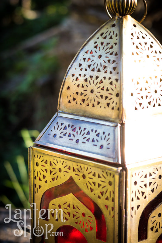 Mosque horizon lantern