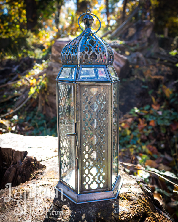 Quatrefoil tower lantern