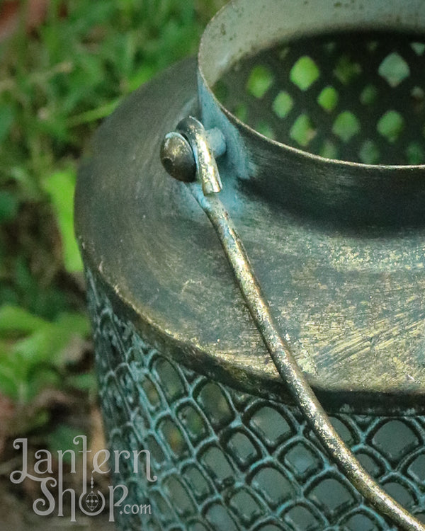 Diamond weave basket lantern