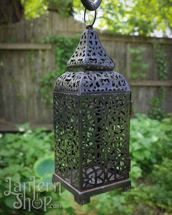 Pinched-dome birdcage lantern