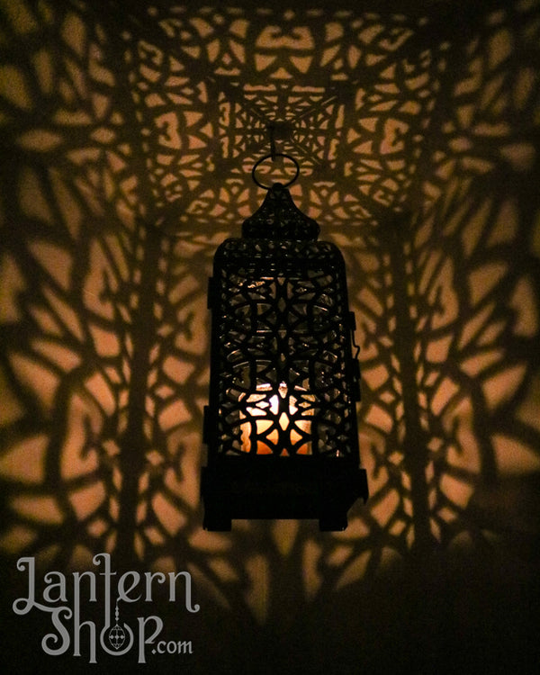 Pinched-dome birdcage lantern